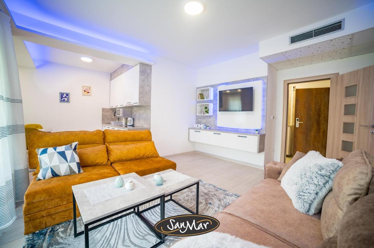 San-Mar Apartments Тузла Экстерьер фото